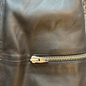 H&M Real Leather Black Pencil Mini Skirt Bottom Size 2 - XS (PETITE)